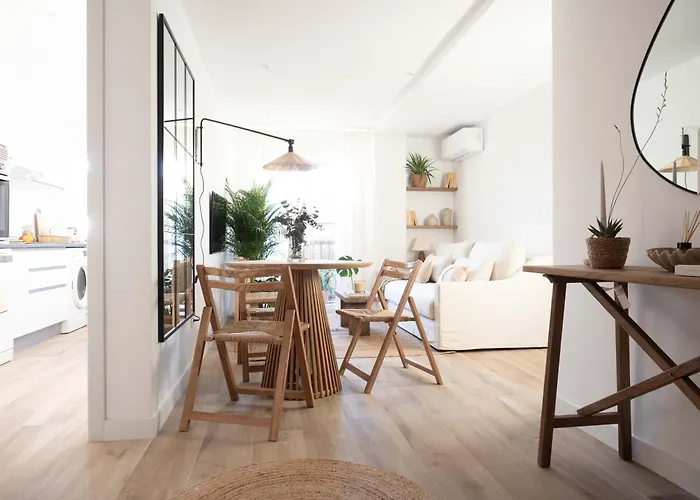 Luxury Apartment In Valencia City Center